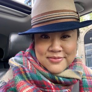 Meet your Posher, Carolyn